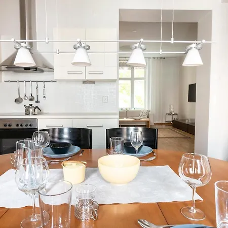 2ndhomes Center 2br 103 M2 Deluxe With Sauna And Balcony Apartment Helsinki