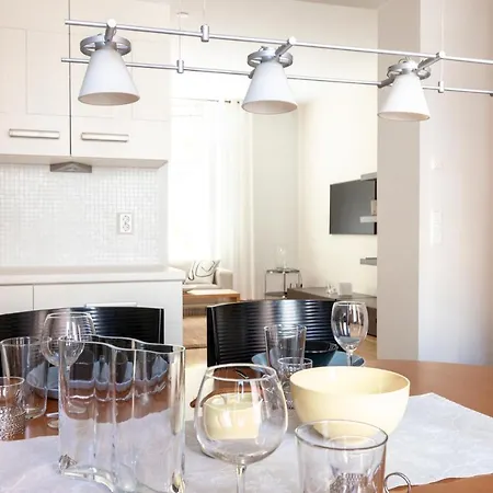 2ndhomes Center 2br 103 M2 Deluxe With Sauna And Balcony Helsinki