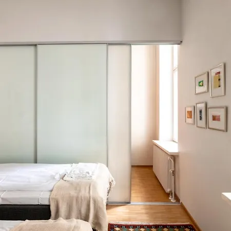 Apartment 2ndhomes Center 2br 103 M2 Deluxe With Sauna And Balcony *